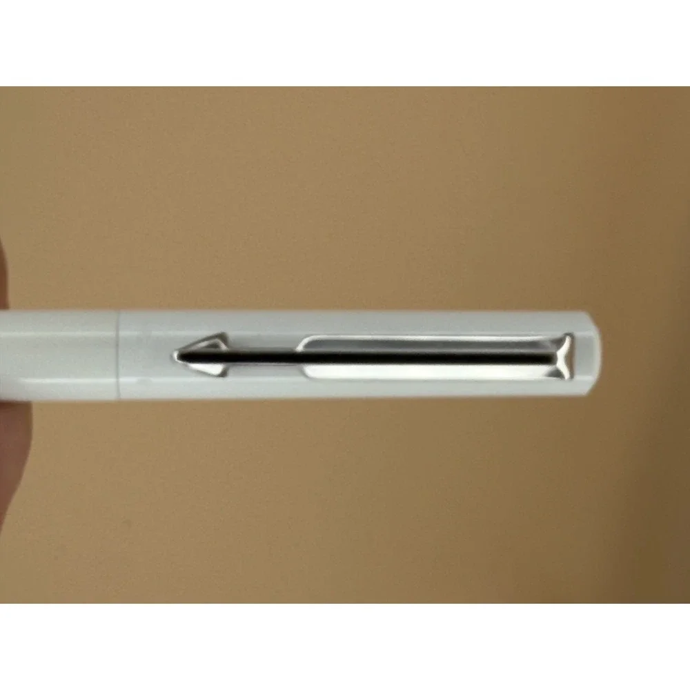 Parker Vector White Fountain Pen Chrome Trim Stainless Steel Nib
